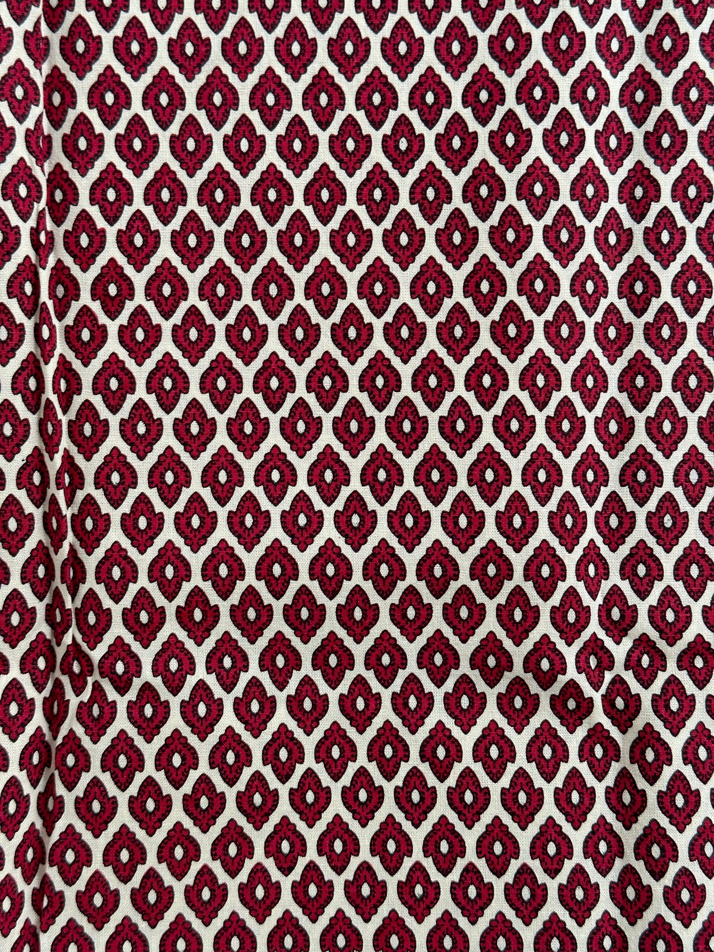 cream-base-red-floral-block-print-cotton-fabric 1