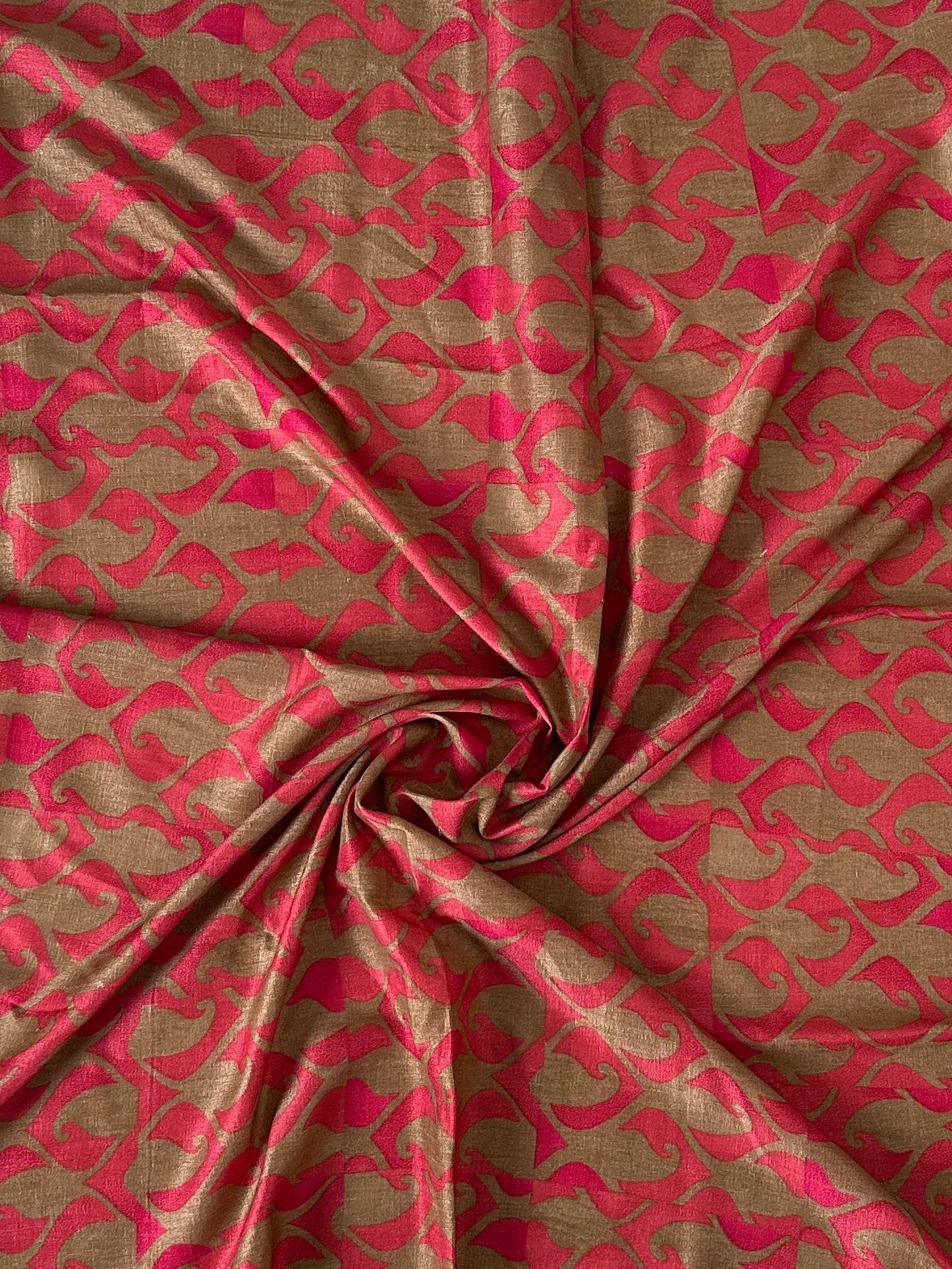 golden-pink-banarsi-brocade-fabric