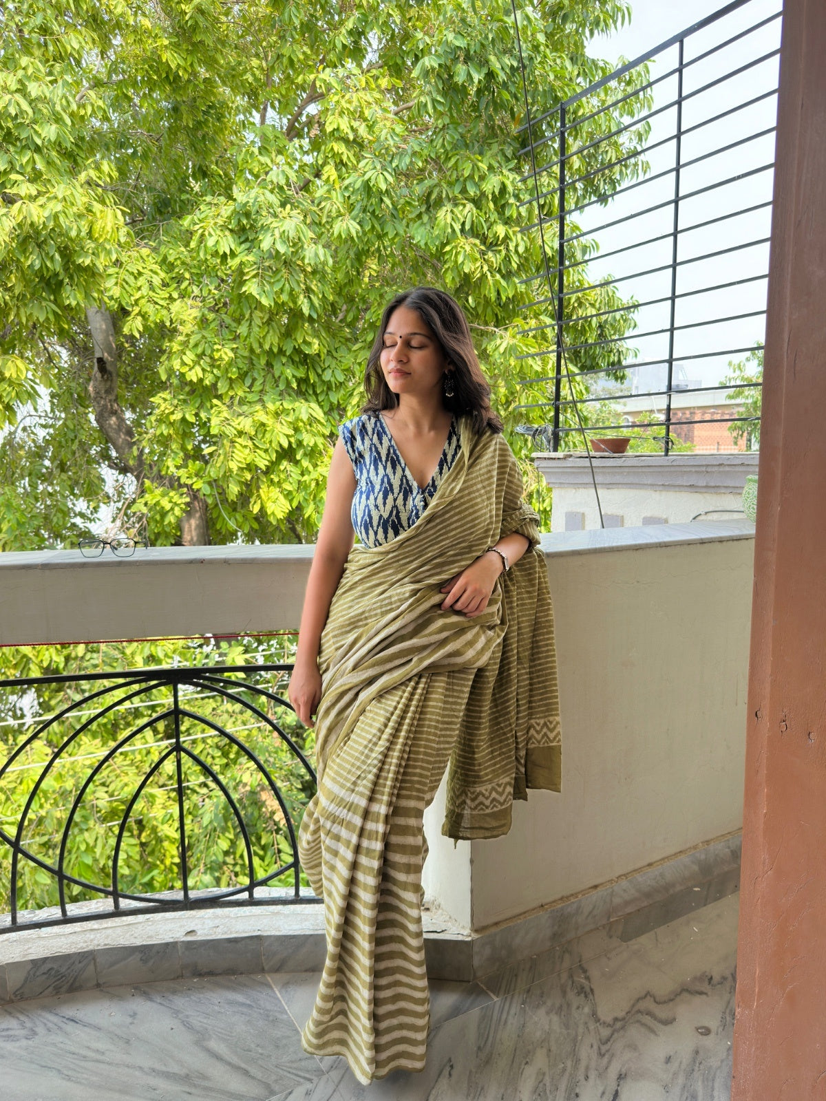 Buy elegant green striped saree under 2000