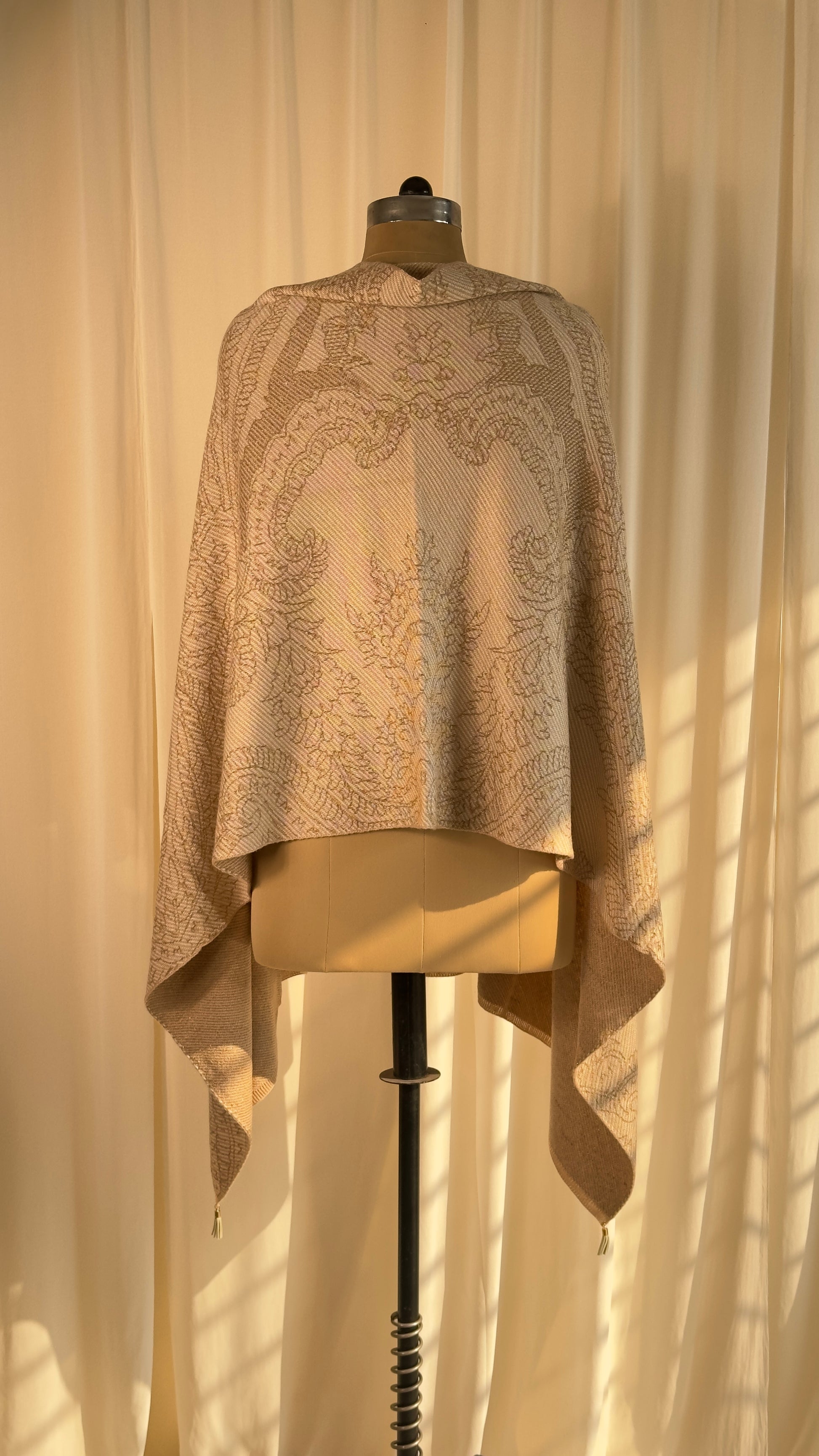 Cream patterned shawl 