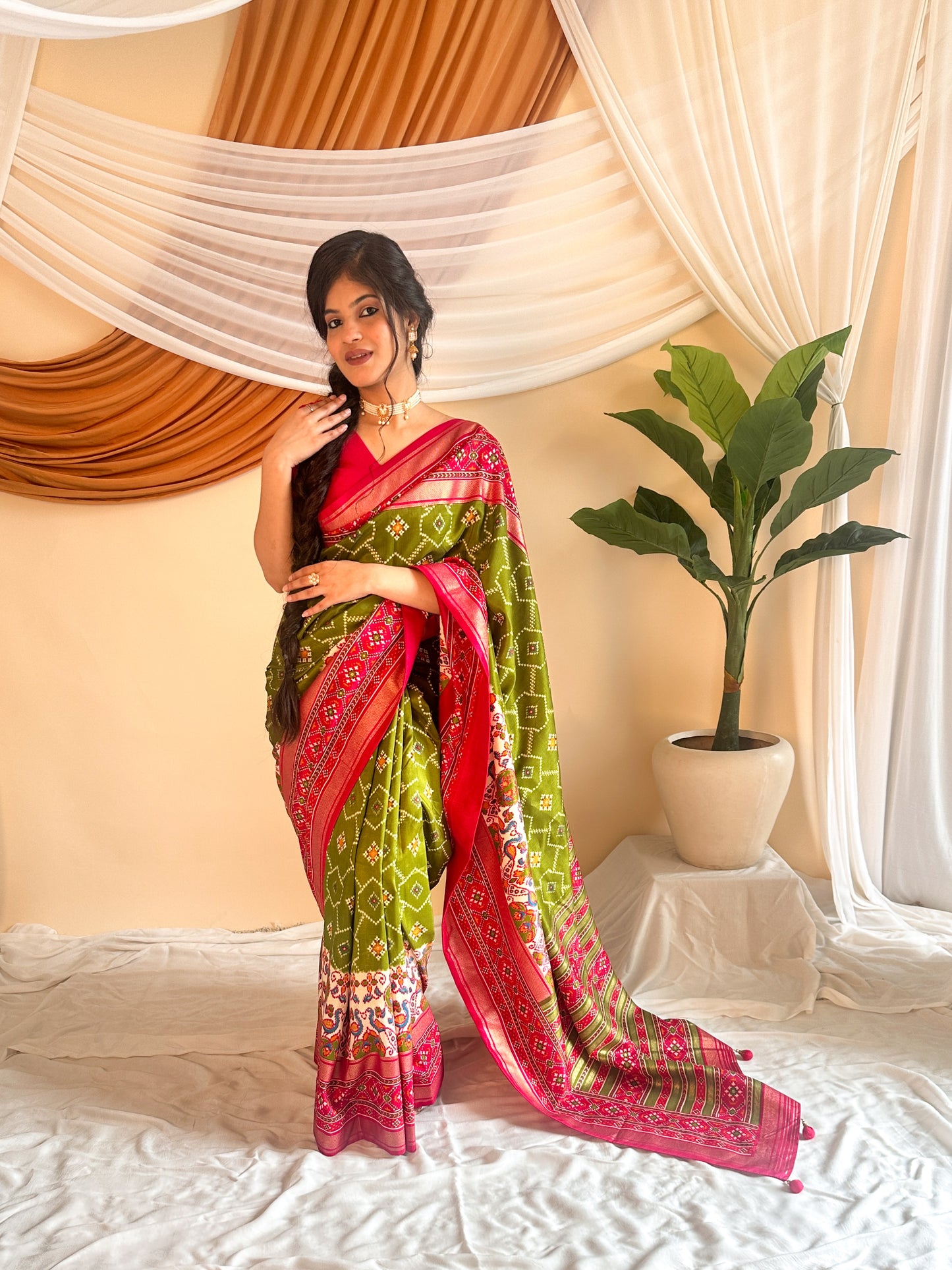 Green grace | Traditional patola printed silk saree in fuchsia & green