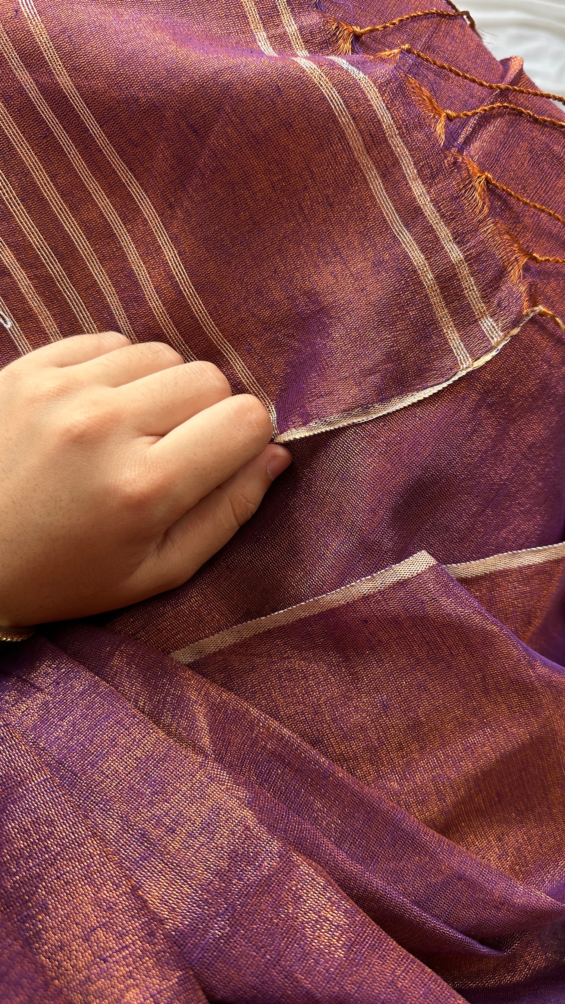 Handloom_tissue_linen_Saree