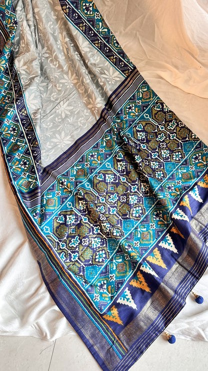 Blue Flora | Traditional patola printed silk saree in blue