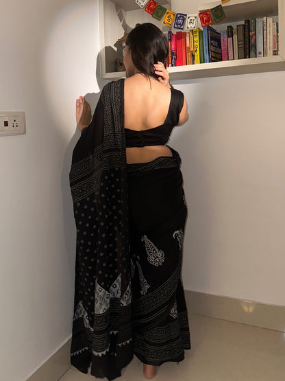 Siyah