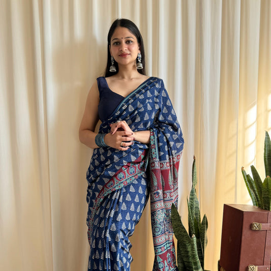 Neeli Chaap Muslin Saree
