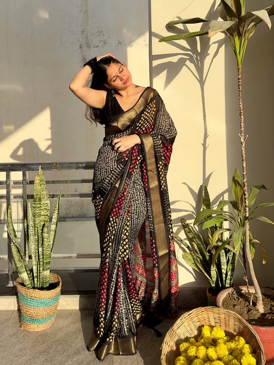 Noor-e-Qala black bandhej saree 
