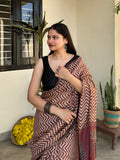 Red & white zig zag saree
