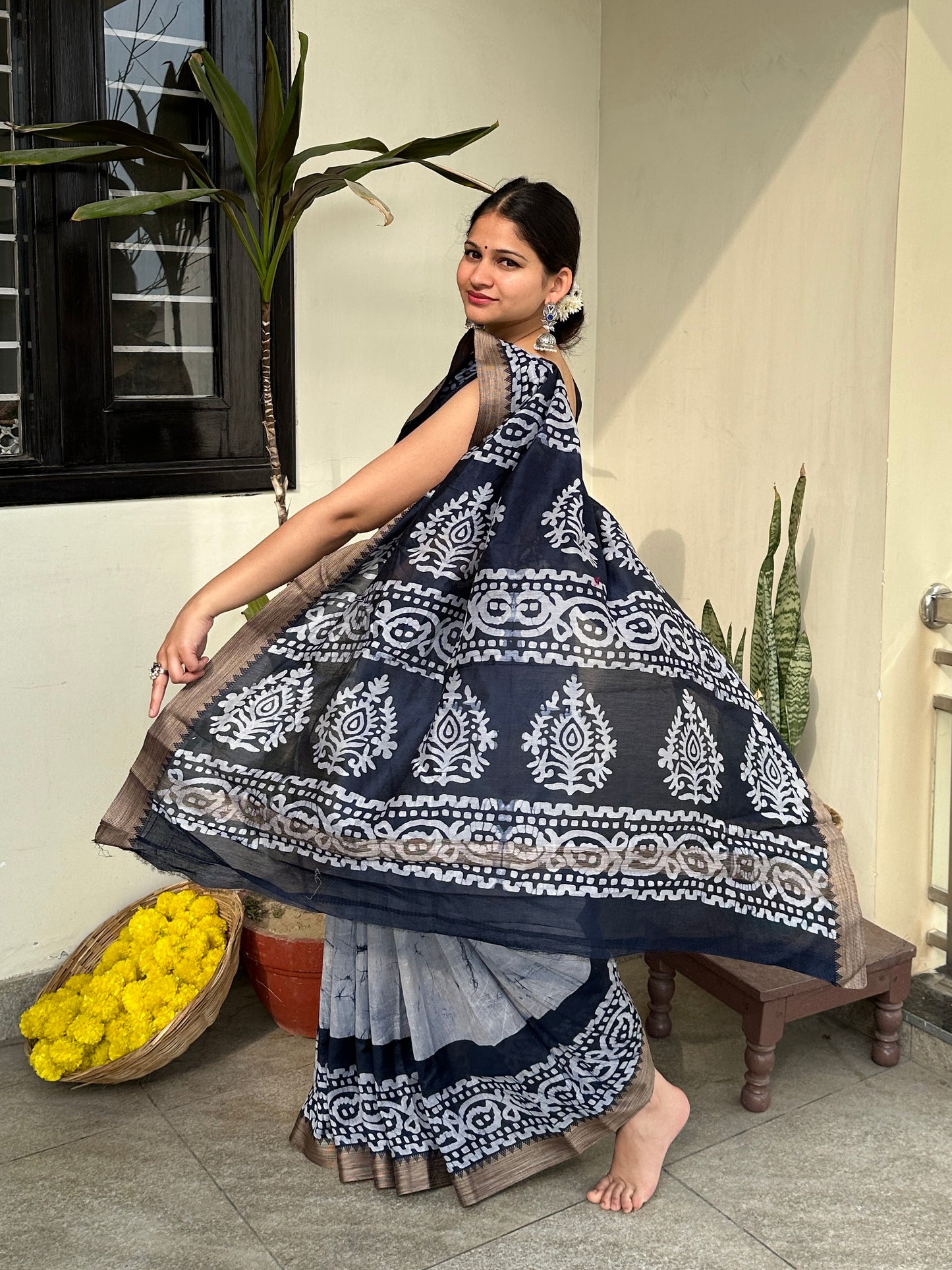 blue batik saree 